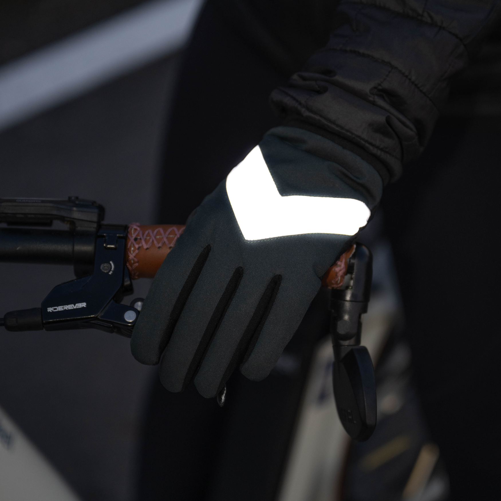 Gants réfléchissants, imperméables et chauds Image