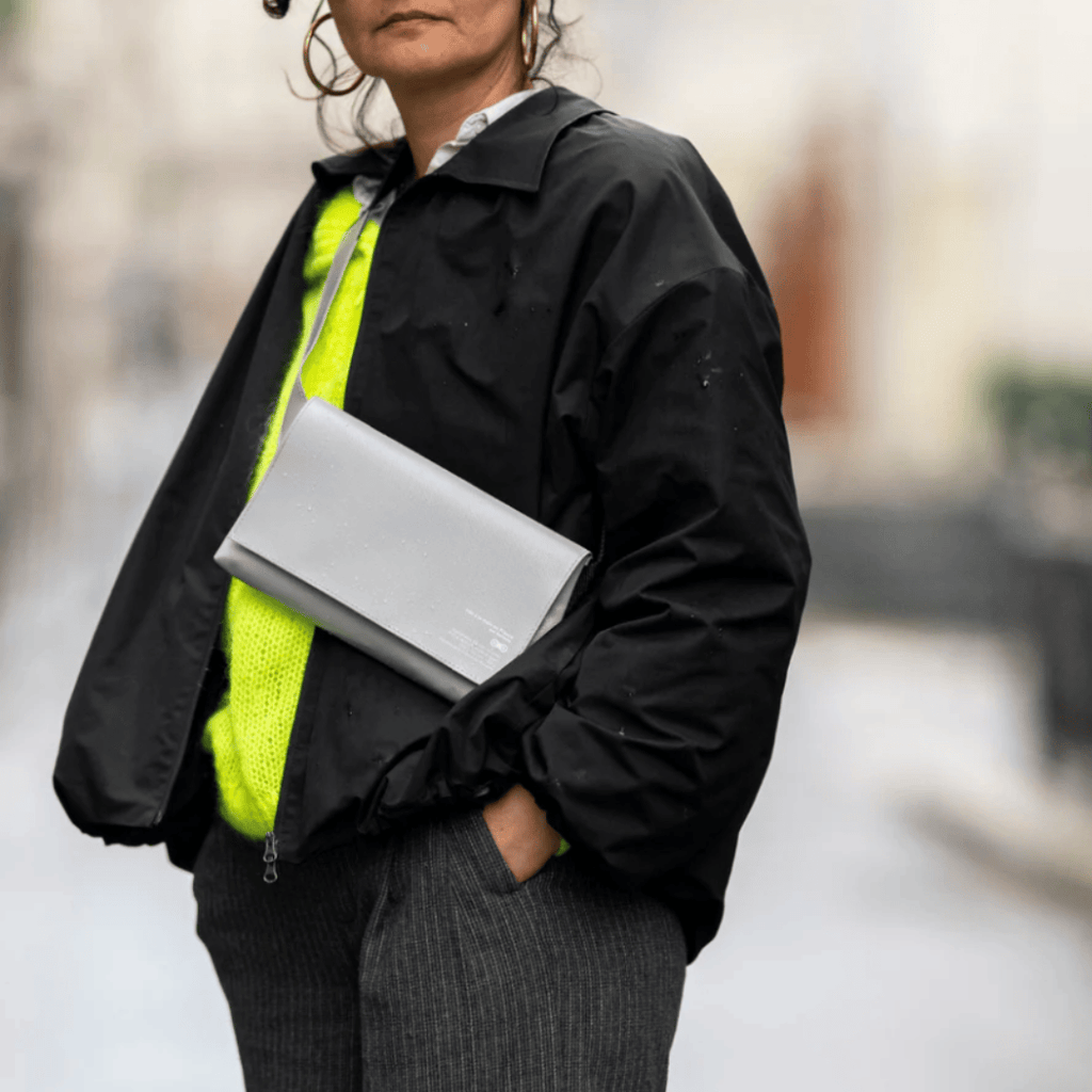 La banane, gris bitume - Rainette